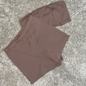 Elle Reve Two-piece Set